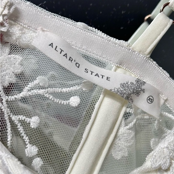 Altar'd State Evangeline floral maxi dress ivory size XS - Picture 12 of 16